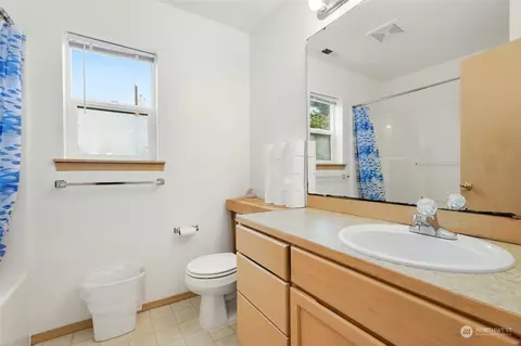 1007 Rockefeller Ave, Everett, WA 98201 photo 26