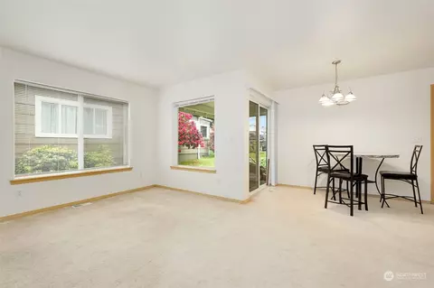 1007 Rockefeller Ave, Everett, WA 98201 photo 10