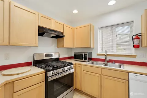 1007 Rockefeller Ave, Everett, WA 98201 photo 14
