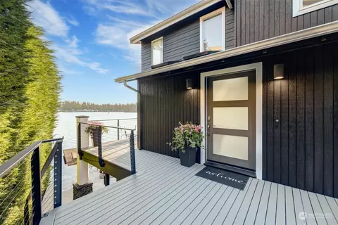 30043 232nd Pl SE, Black Diamond, WA 98010