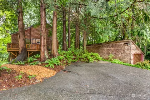 5204 93rd Pl SW, Mukilteo, WA 98275