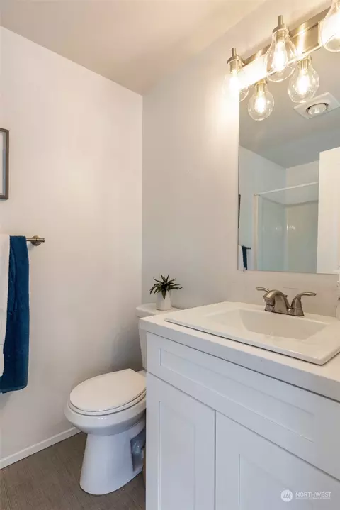 Bath - 108 75th St SW, Everett, WA 98203 photo 1 of 1