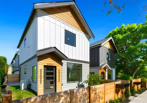 5906 C 41st Ave SW, Seattle, WA 98136