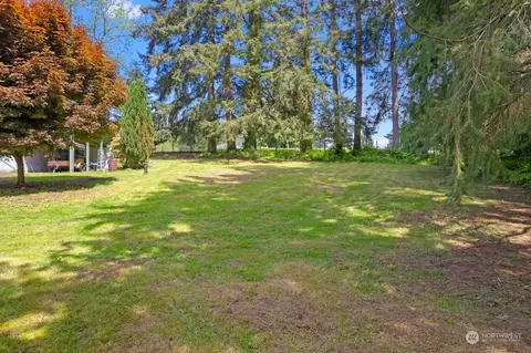 17427 S Spada Rd, Snohomish, WA 98290