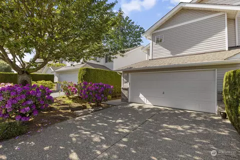 15414 35th Ave W #24, Lynnwood, WA 98087