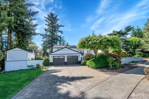 5223 Enetai Ave NE, Tacoma, WA 98422