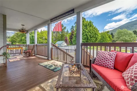 117 Main St E, Packwood, WA 98361 photo 3