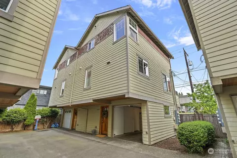 2609 NW 56th St #A, Seattle, WA 98107