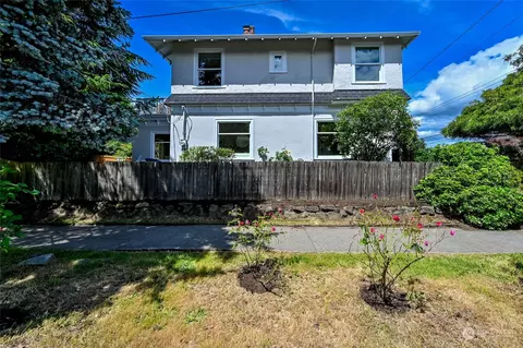 2101 3rd Ave W, Seattle, WA 98119 photo 24