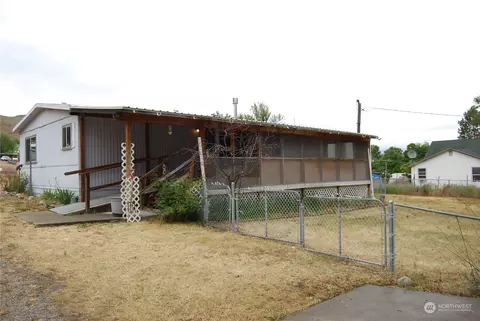 104 State St, Riverside, WA 98849 photo 5