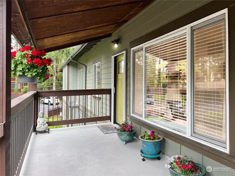 21301 48th Ave W #A210, Mountlake Terrace, WA 98043
