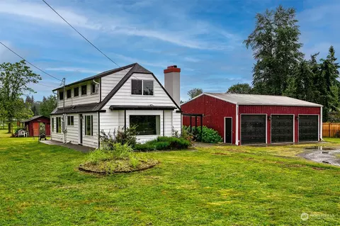 11924 32nd St E, Edgewood, WA 98372