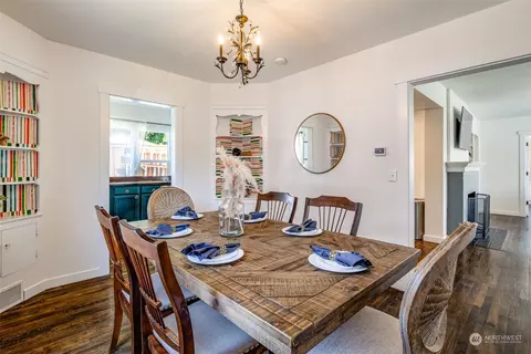 Dining - 2311 19th St, Everett, WA 98201 photo 1 of 1