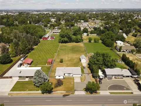 5710 W 10th Ave, Kennewick, WA 99336