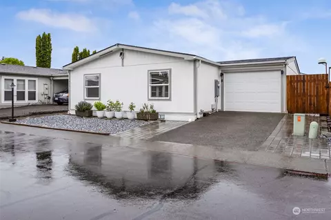27432 148th Pl SE #21, Kent, WA 98042