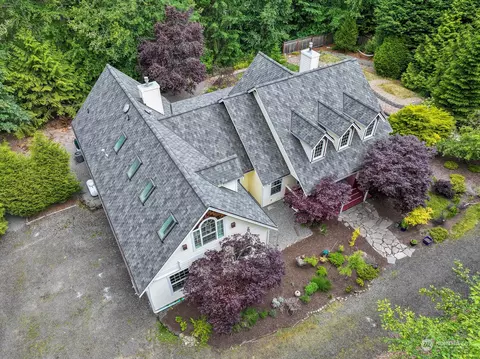 14540 Wild Swan Ln NE, Bainbridge Island, WA 98110