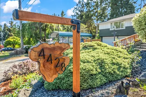 4428 69th Ave W, University Place, WA 98466