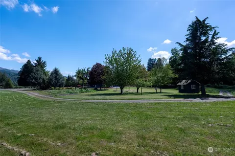 5805 Lawrence Rd, Everson, WA 98247 photo 8