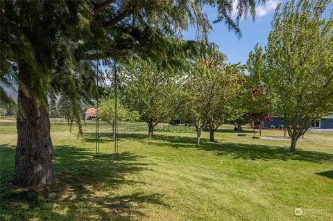 5805 Lawrence Rd, Everson, WA 98247 photo 9