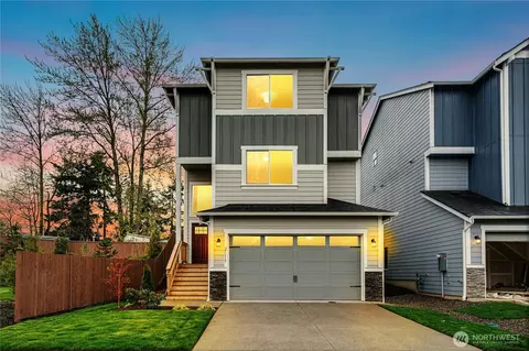 27117 30th Pl S #24, Kent, WA 98032