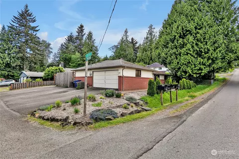 4733 S 164th St, Tukwila, WA 98188