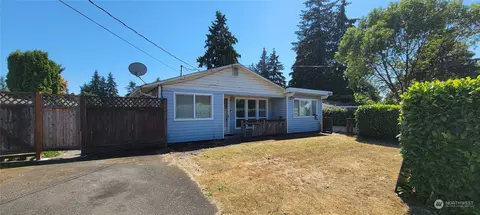 225 S 186th St, Burien, WA 98148