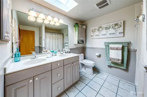 17129 North Rd, Bothell, WA 98012 photo 15