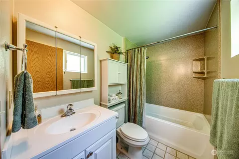 17129 North Rd, Bothell, WA 98012 photo 11