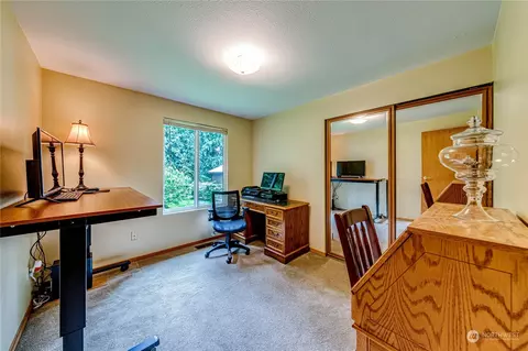 17129 North Rd, Bothell, WA 98012 photo 14