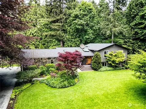 17129 North Rd, Bothell, WA 98012