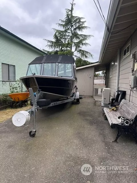 Exterior - 1419 Rainier Ave, Everett, WA 98201 photo 6 of 8