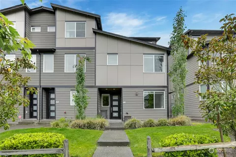 3230 148th St SW #A1, Lynnwood, WA 98087