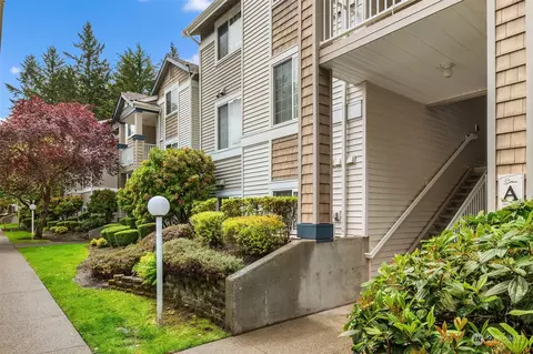 25235 SE Klahanie Blvd #A305, Issaquah, WA 98029
