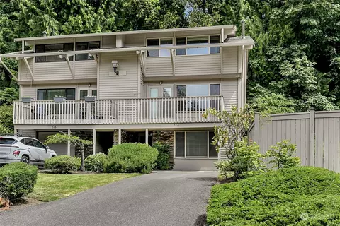 264 169th Ave NE, Bellevue, WA 98008