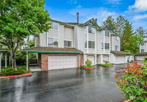 732 122nd Ave NE, Bellevue, WA 98005