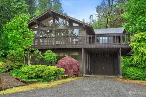 9205 381st Ave SE, Snoqualmie, WA 98065