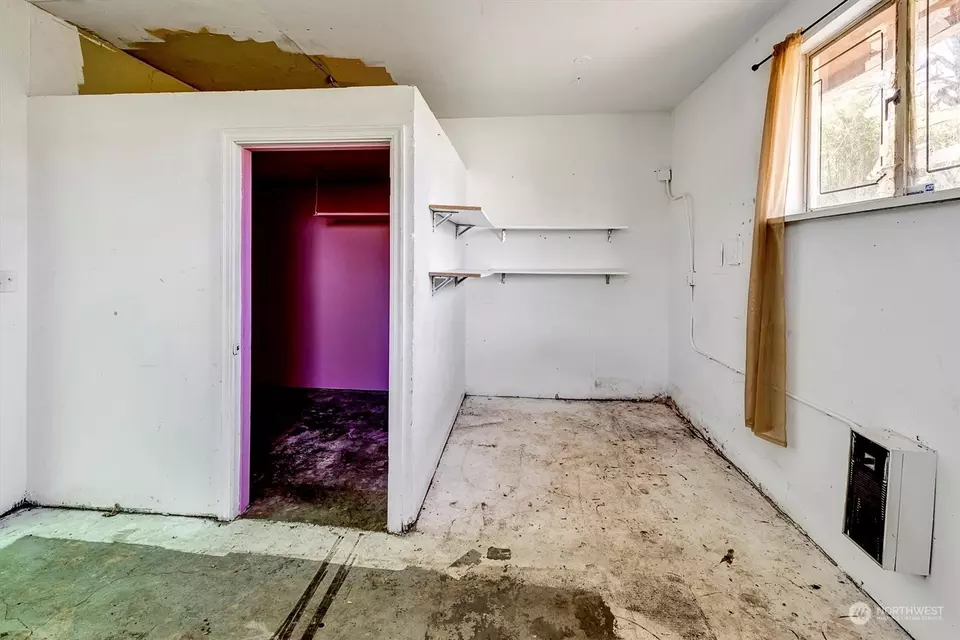 Bedroom - 11629 Military Rd S, Seattle, WA 98168 photo 5 of 5