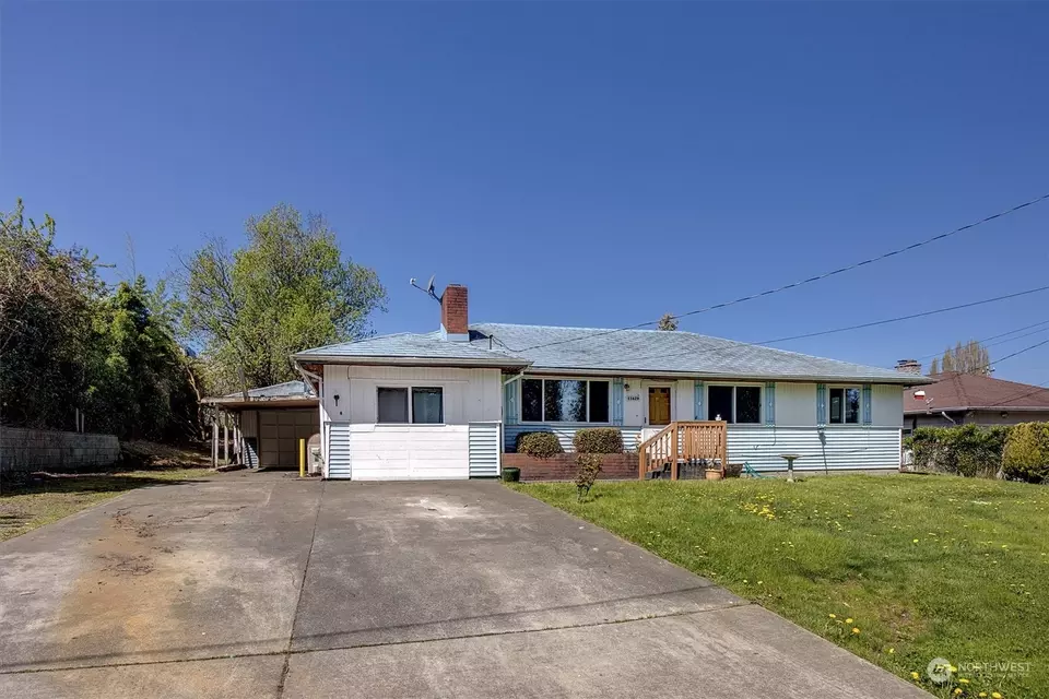 Exterior - 11629 Military Rd S, Seattle, WA 98168 photo 1 of 6