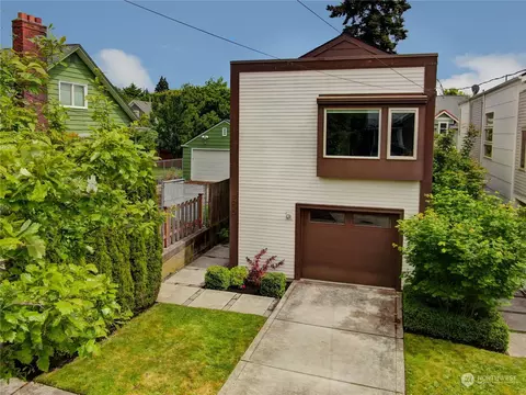 7020 14th Ave NW, Seattle, WA 98117