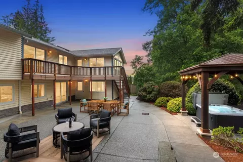 7292 44th Pl W, Mukilteo, WA 98275