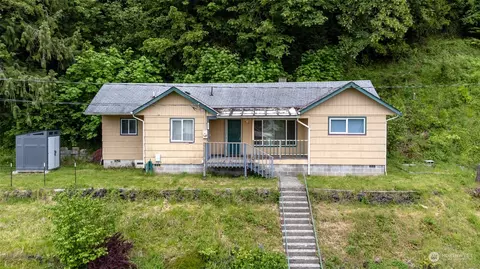 312 S Berry St, Centralia, WA 98531