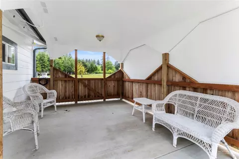 Exterior - 103 Pier Rd, Chehalis, WA 98532 photo 6 of 8