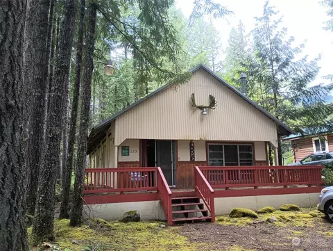 125 Sunstone Rd, Packwood, WA 98361