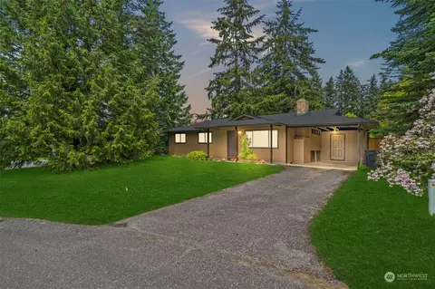 Exterior - 19427 29th Ave SE, Bothell, WA 98012 photo 2 of 6