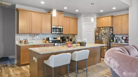 Kitchen - 1300 E Mt Baker St, Othello, WA 99344 photo 1 of 2
