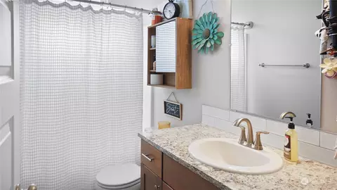 Bath - 1300 E Mt Baker St, Othello, WA 99344 photo 1 of 2