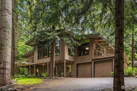 15616 258th Pl SE, Issaquah, WA 98027