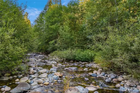 119 Nn Upper Preston Rd, Issaquah, WA 98027