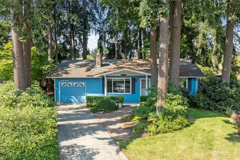 6805 157th Street Ct E, Puyallup, WA 98375