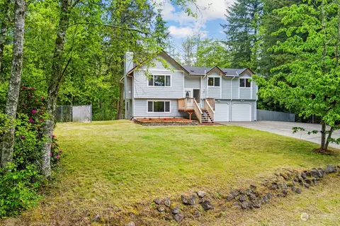 1529 SE Shadowood Dr, Port Orchard, WA 98367
